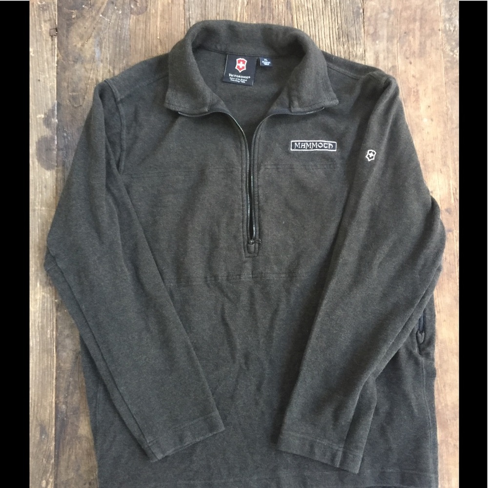 Victorinox pull over